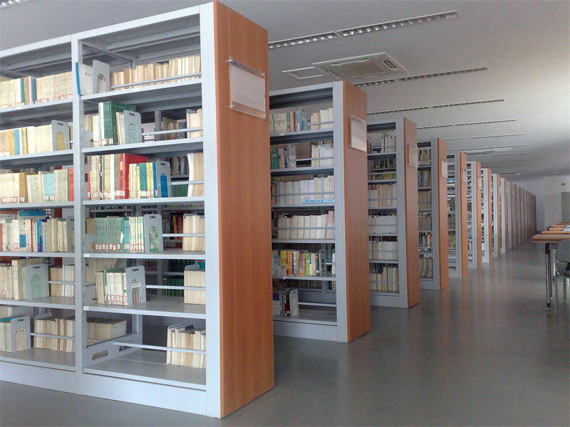 图书馆钢木书架